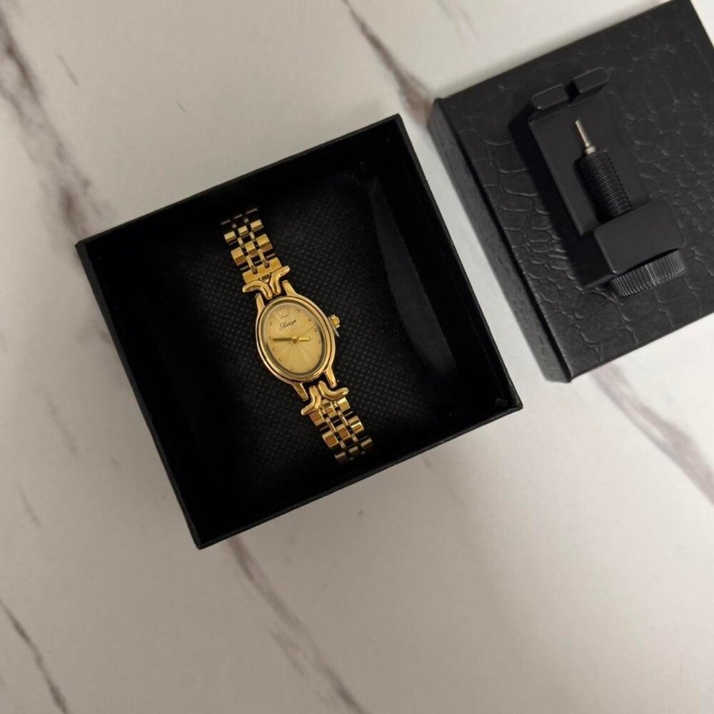 SKU:0054 cute gold mini watch metal bracelet vintage style‎ + in a gift box